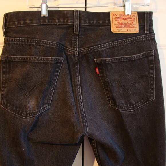 Men's Levi's Jeans 34x32, Regular 505 Fit, Black. Broken in and well-maintained. - Picture 4 of 6